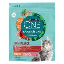 Purina ONE® DualNature™ pour chats stérilisés avec de la Cranberry