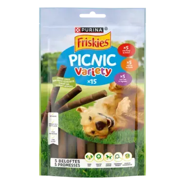Friskies Picnic Variety hondensnacks, verpakking met 15 sticks in 3 smaken