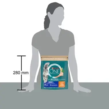Verpakking Purina ONE® Senior 7+ kattenvoer voor oudere katten - kip